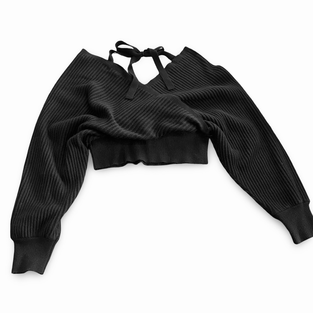 Elegant Black Ribbed Tie-Back Sweatshirt